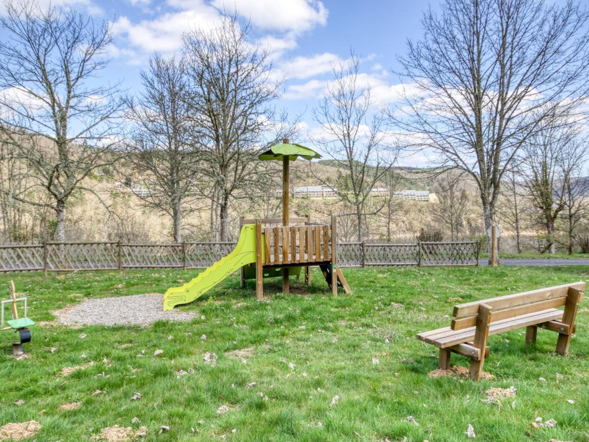 Saint-Jacques-dʼAmbur Vacanceole - Les Chalets De La Chazotte מראה חיצוני תמונה