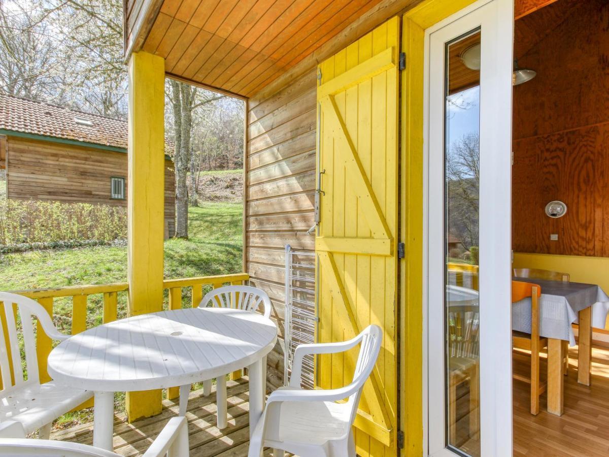 Saint-Jacques-dʼAmbur Vacanceole - Les Chalets De La Chazotte מראה חיצוני תמונה